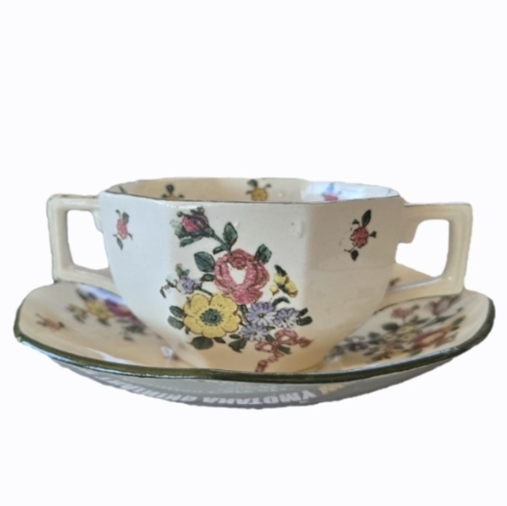 Royal Doulton Floral Teacup and Saucer Set Vintage EUC Old Leeds Sprags *Crazing